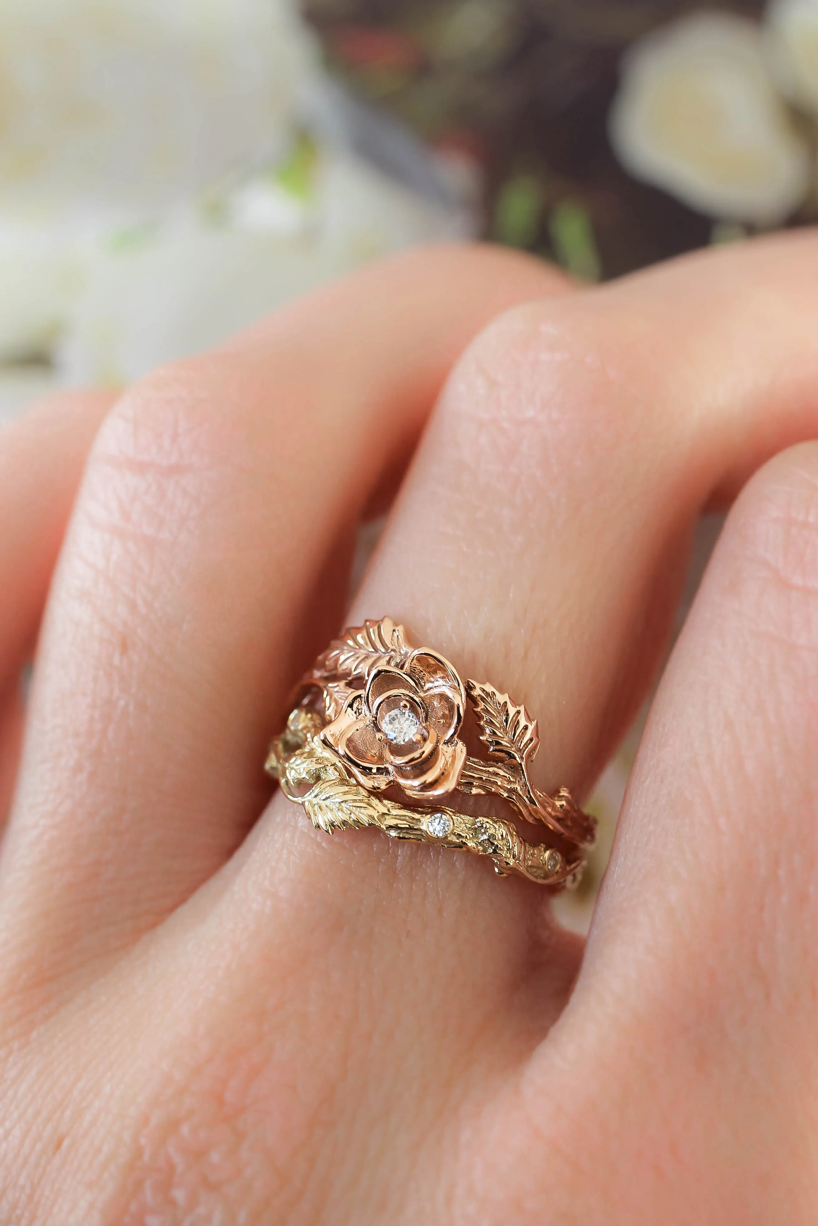 3 instalments payment plan: Bridal ring set with rose flower and diamonds / Blooming Rose