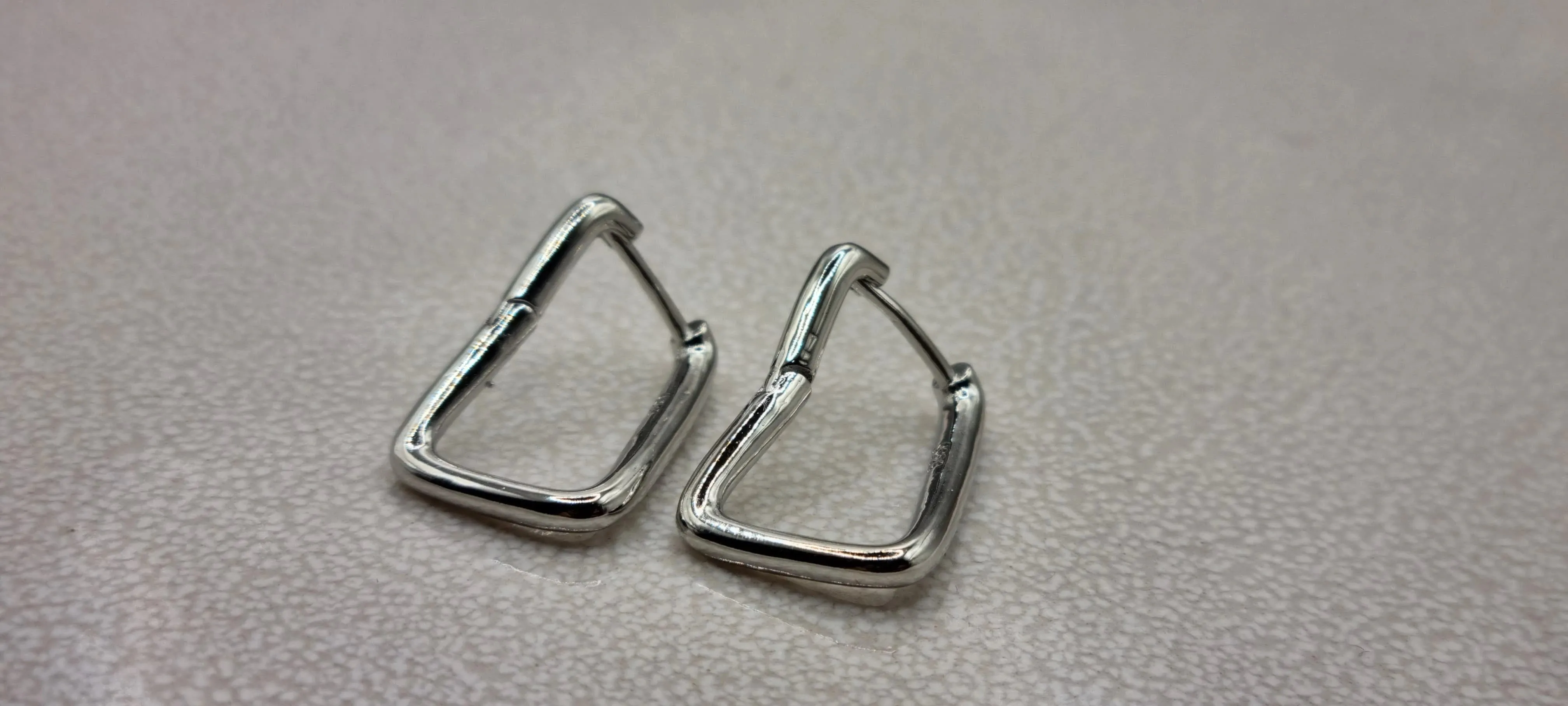 925 Sterling Silver Twisted Elegant Hoop Earrings