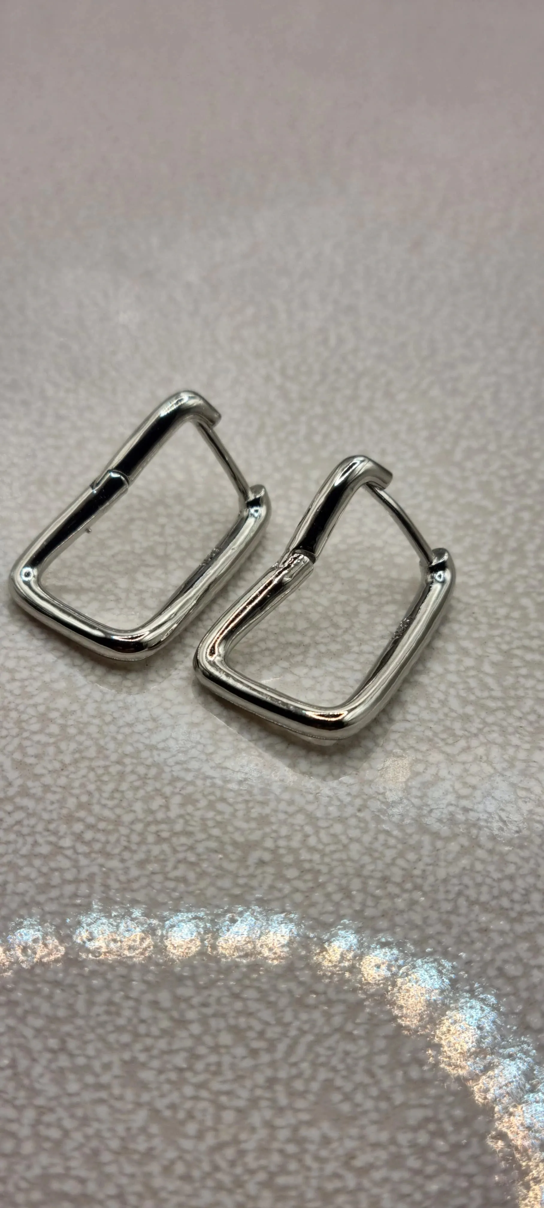 925 Sterling Silver Twisted Elegant Hoop Earrings
