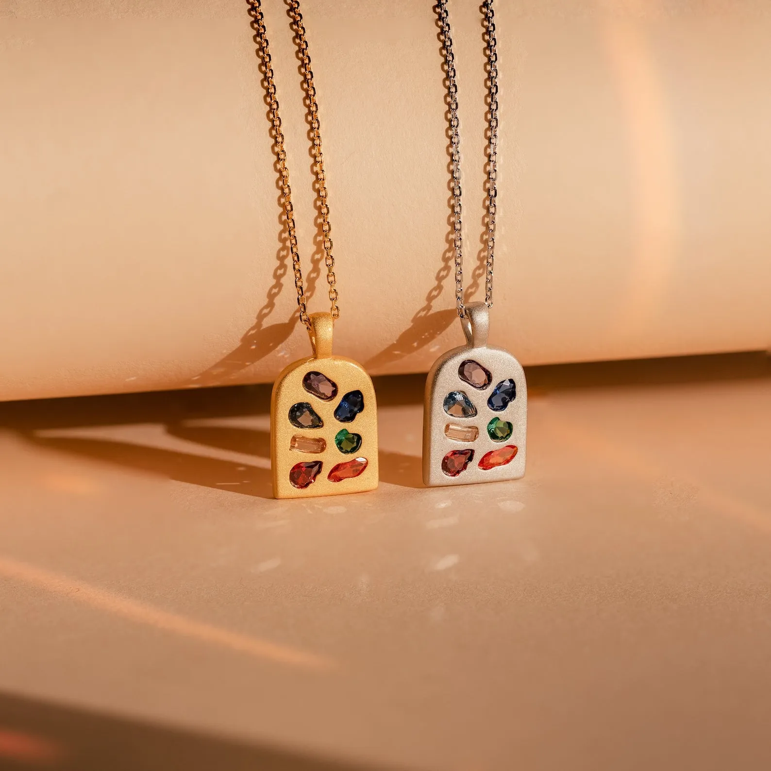 Abstract Art Deco Pendant Necklace