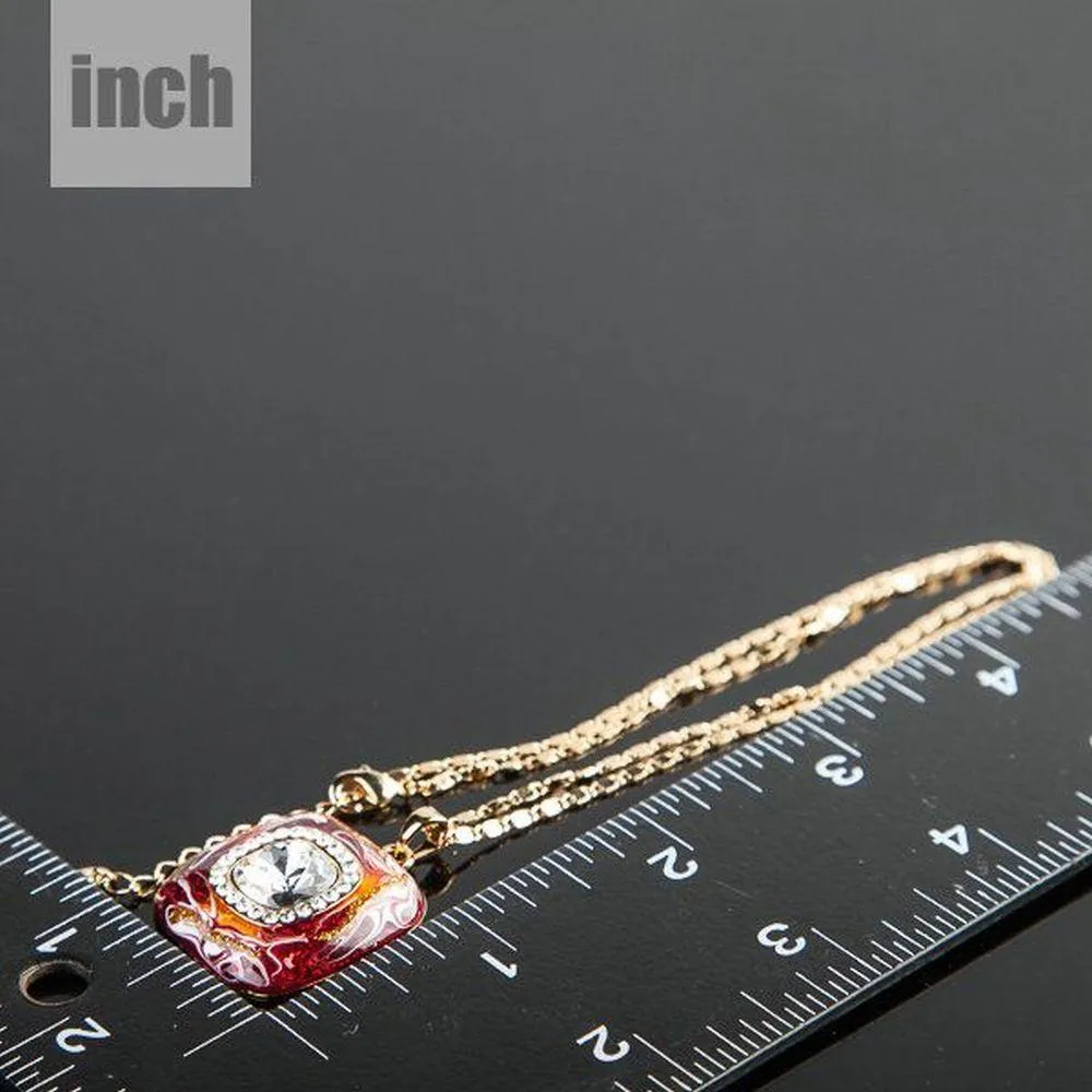 Artistic Squircle Necklace