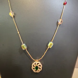 Beads chain green emerald pendant_1