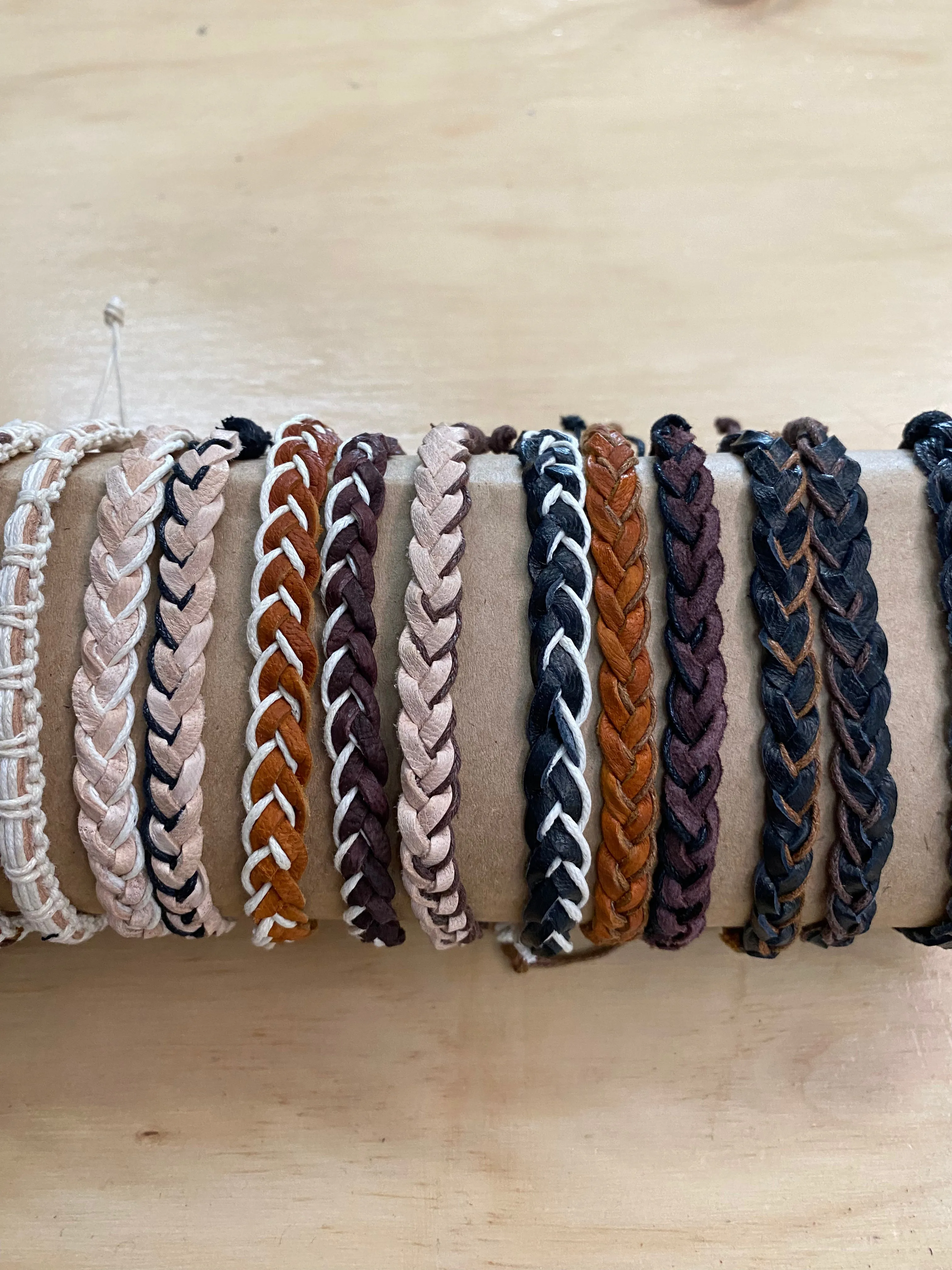 Bracelets / Anklets