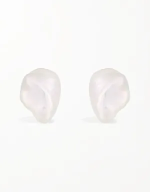 Classic and Elegant Freshwater Pearl Stud Earrings
