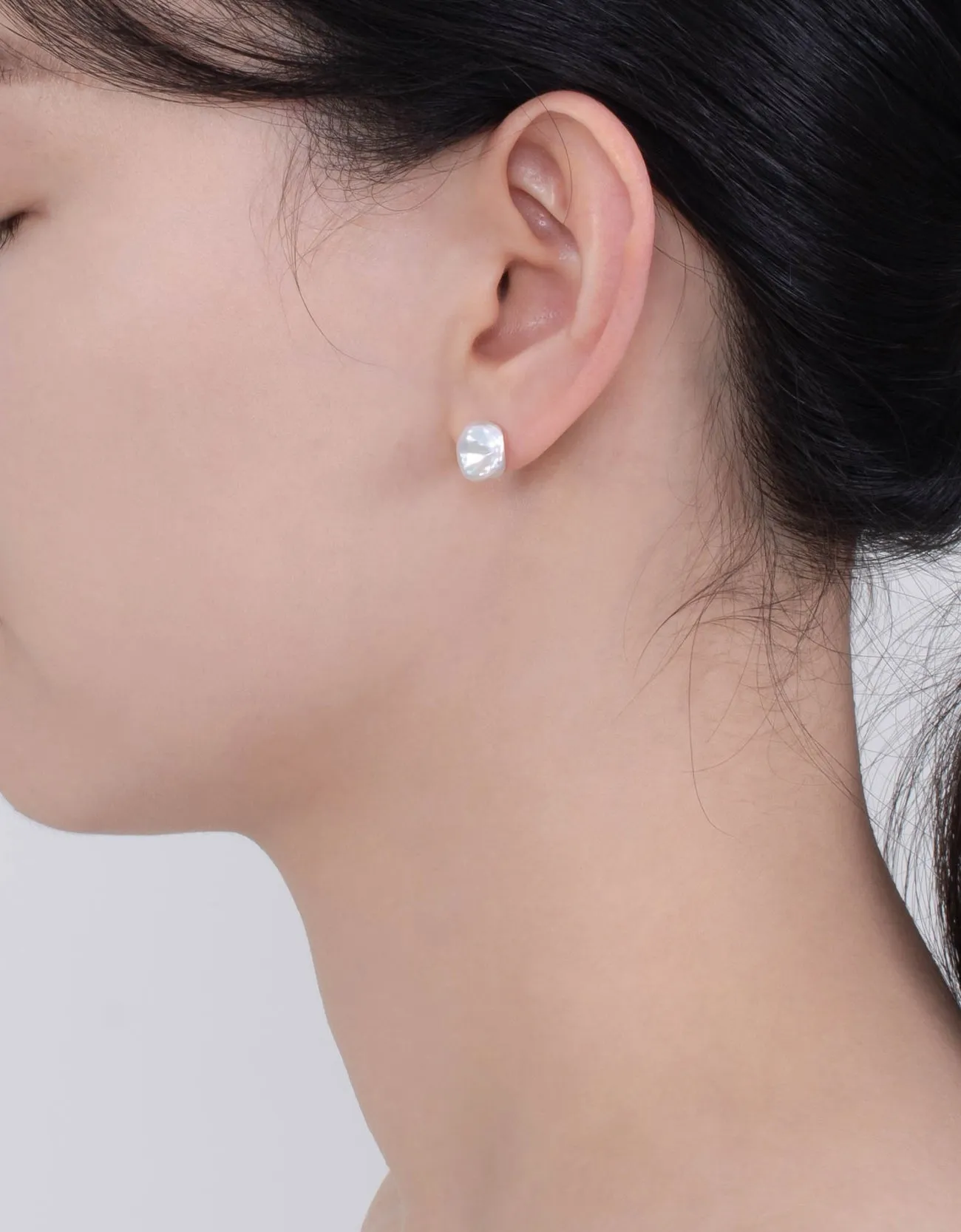 Classic and Elegant Freshwater Pearl Stud Earrings