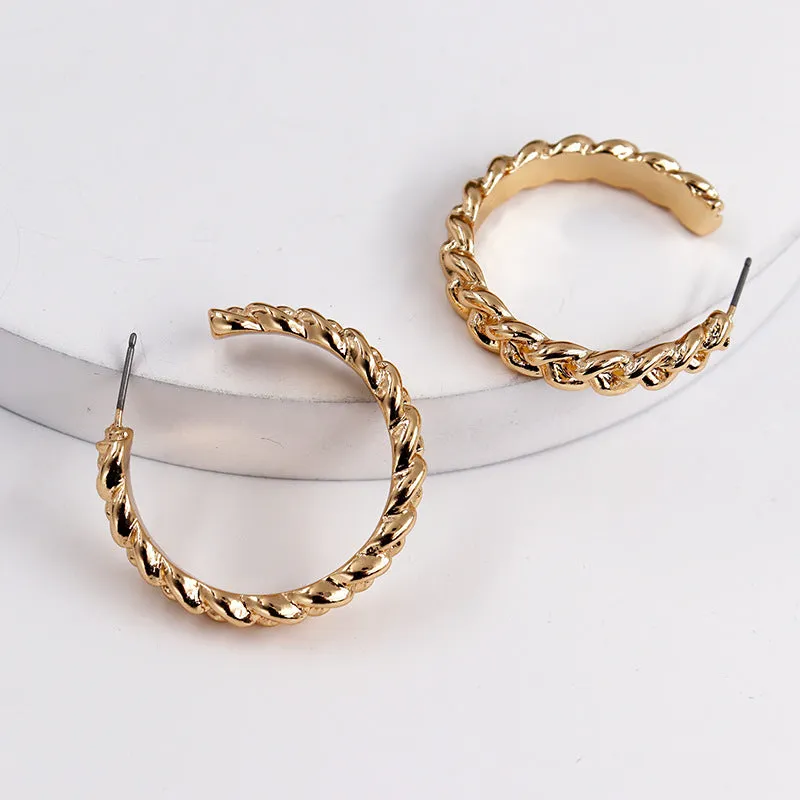 Crescent Chain Alloy Earrings - Elegant and Stylish Jewelry Piece
