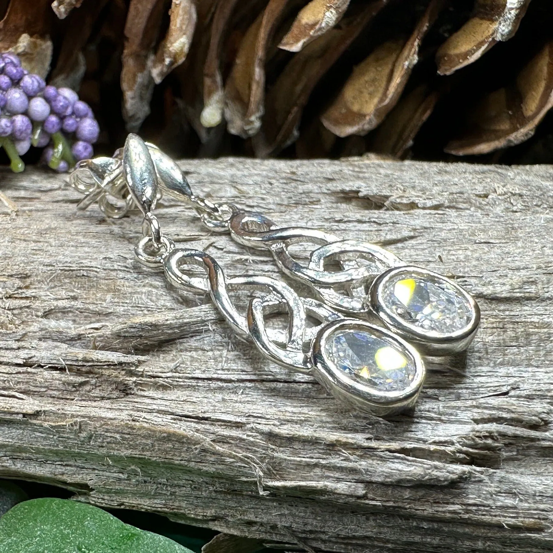 Crisiant Celtic Knot Post Earrings
