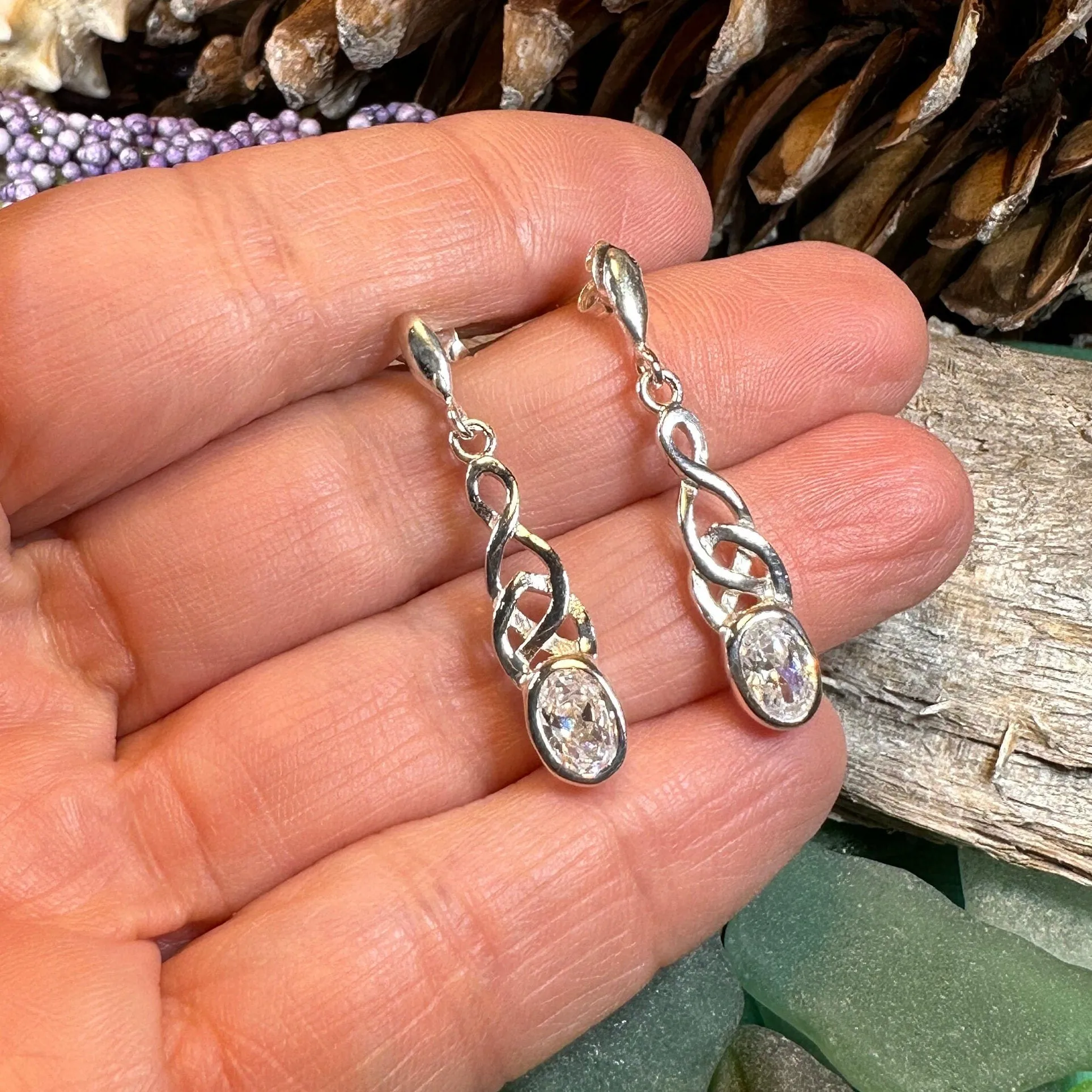 Crisiant Celtic Knot Post Earrings