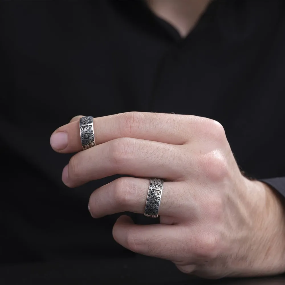 Custom Name Wedding / Engagement Rings for Couple