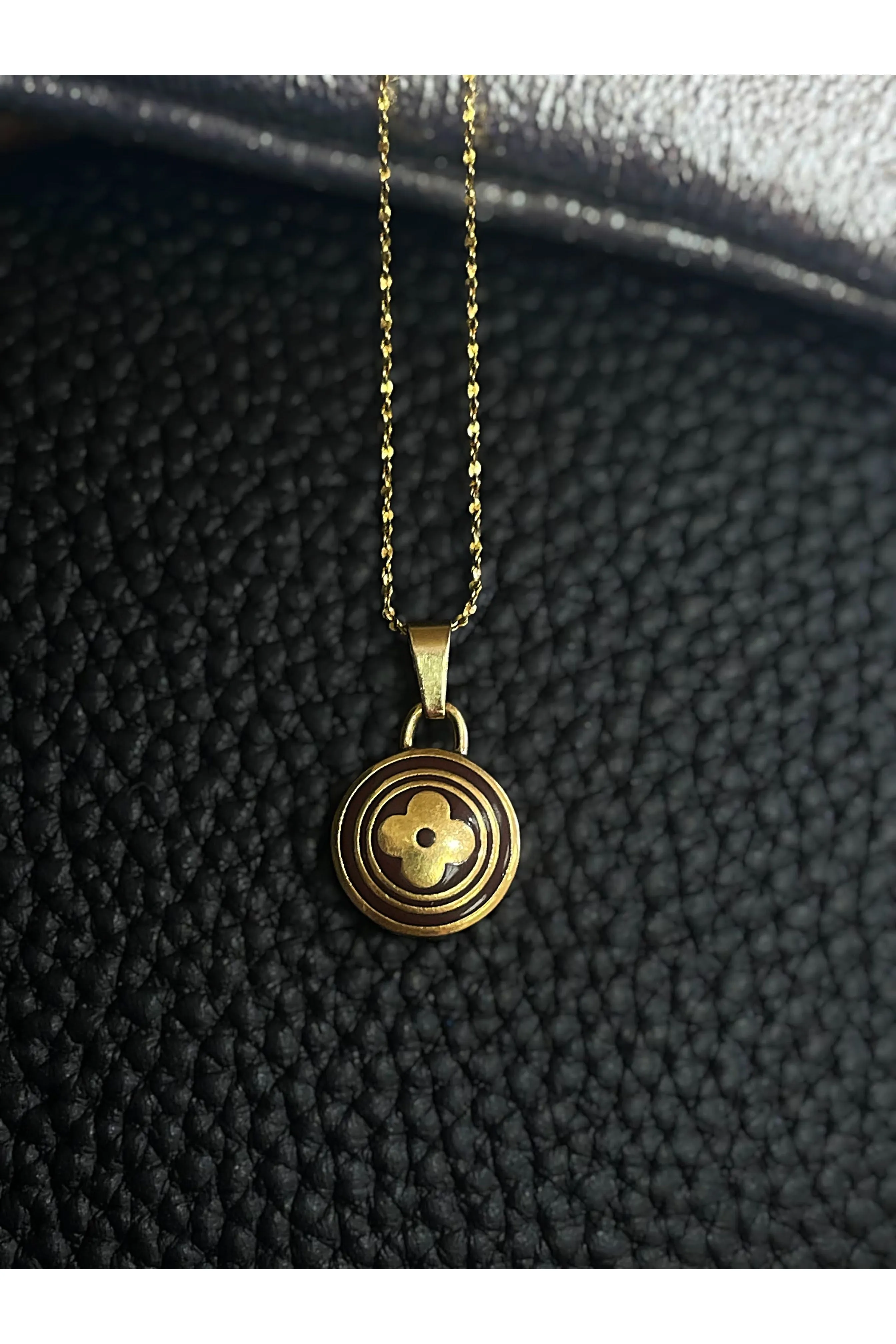 Dainty Morgan Pendant Necklace