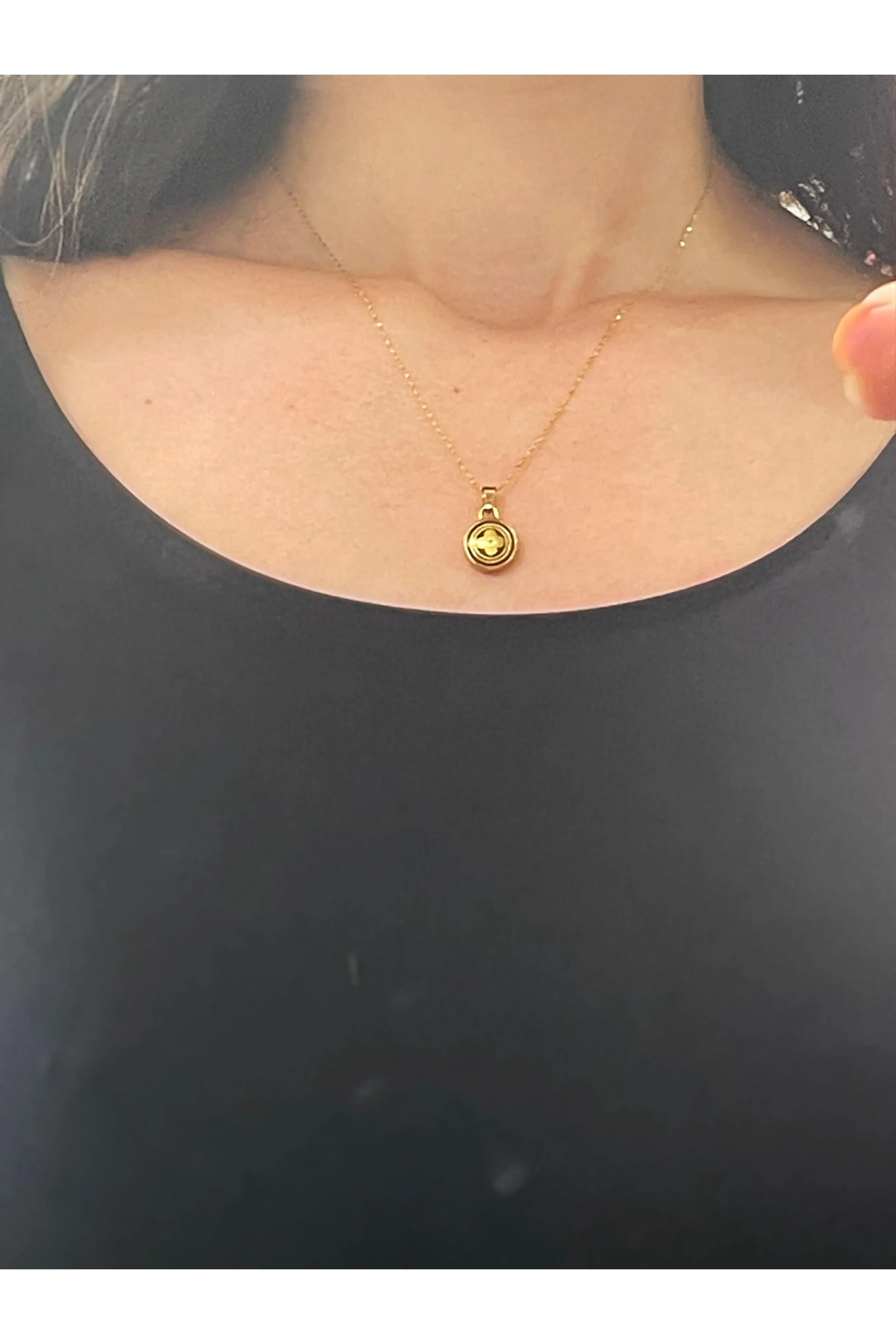 Dainty Morgan Pendant Necklace