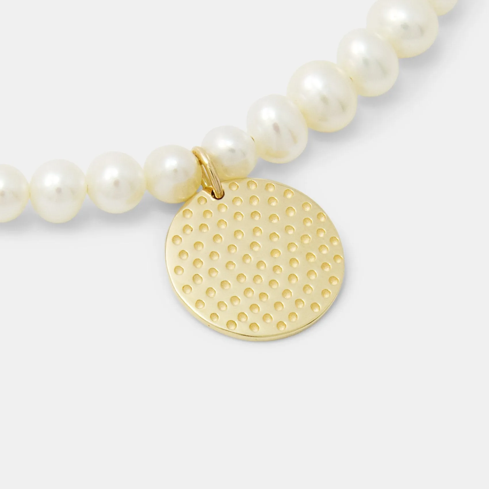 Dots Texture Solid Gold Pendant on Pearls