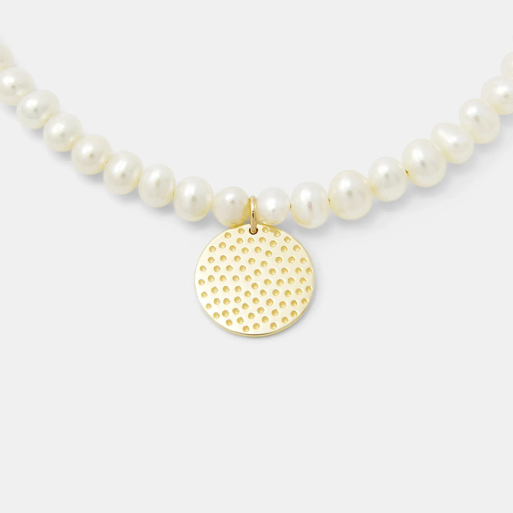Dots Texture Solid Gold Pendant on Pearls