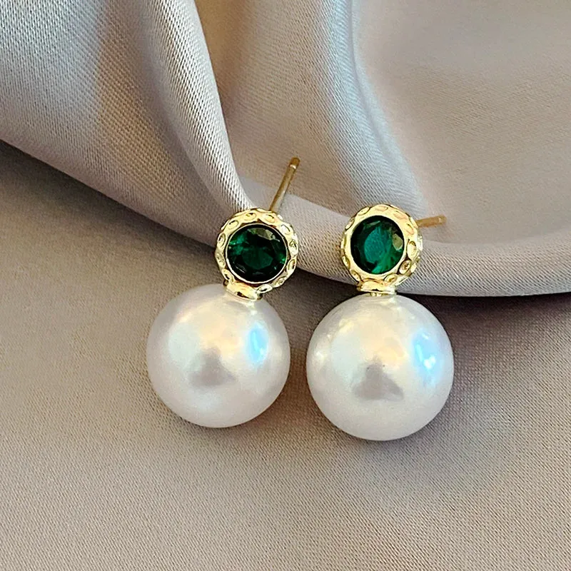 Elegant Gold Pearl Earrings