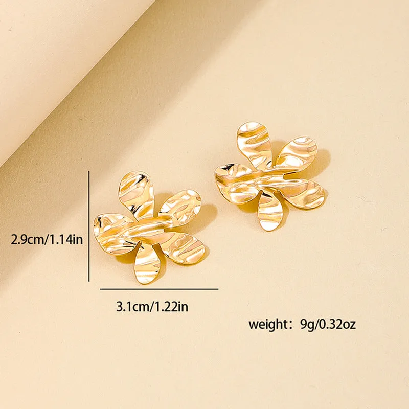 Exaggerated Retro Korean Heart Flower Earrings for Stylish Women
