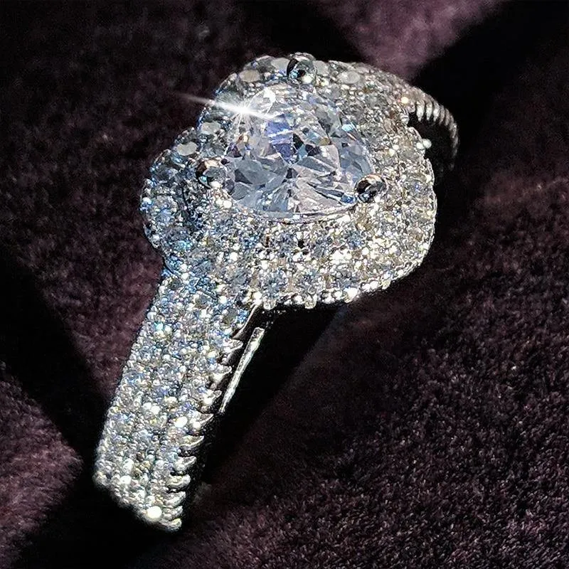 Fine Jewelry 2021 New Arrival Silver Heart Cut Ring