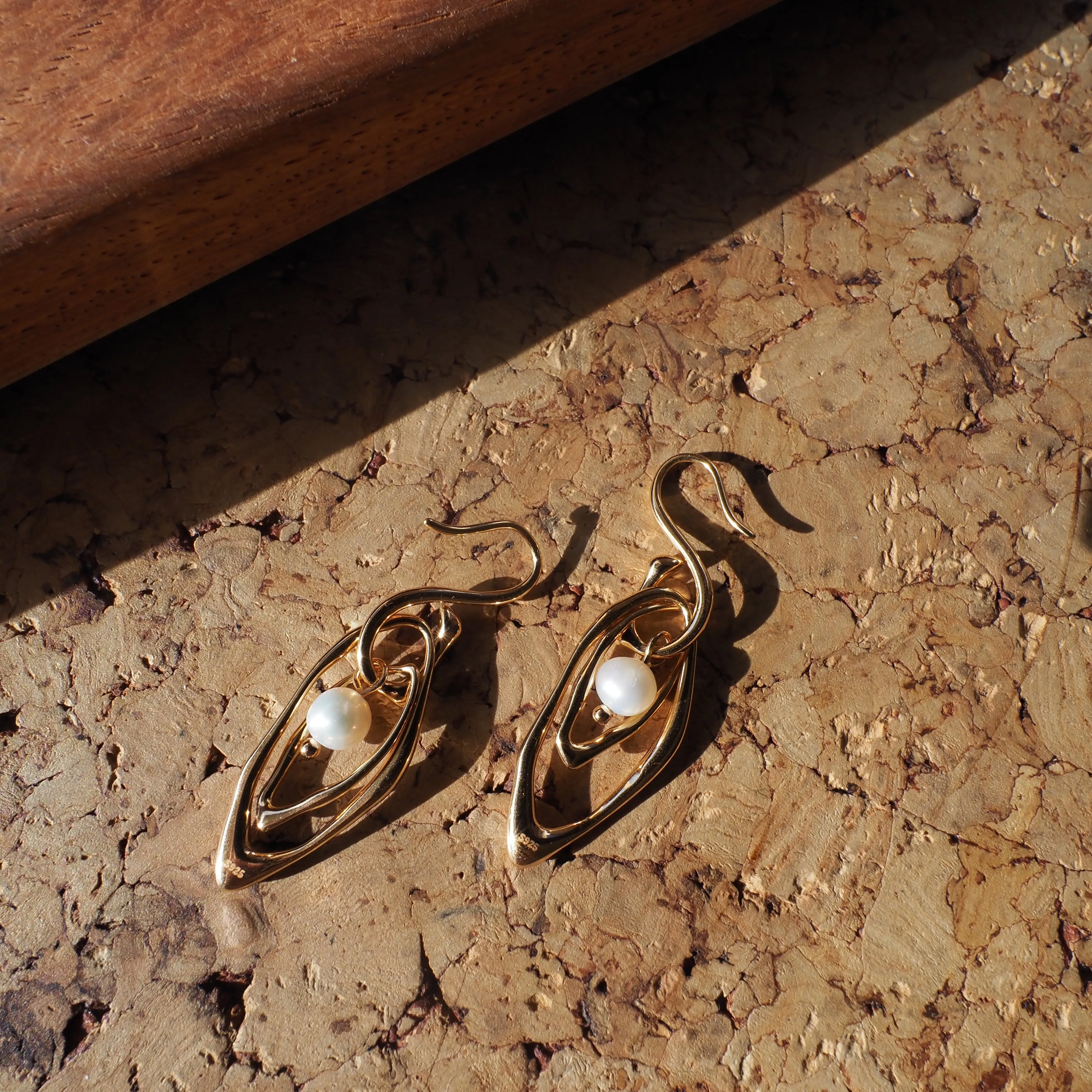 Freshwater Pearl Drop Earrings in Sterling Silver Gold Plated