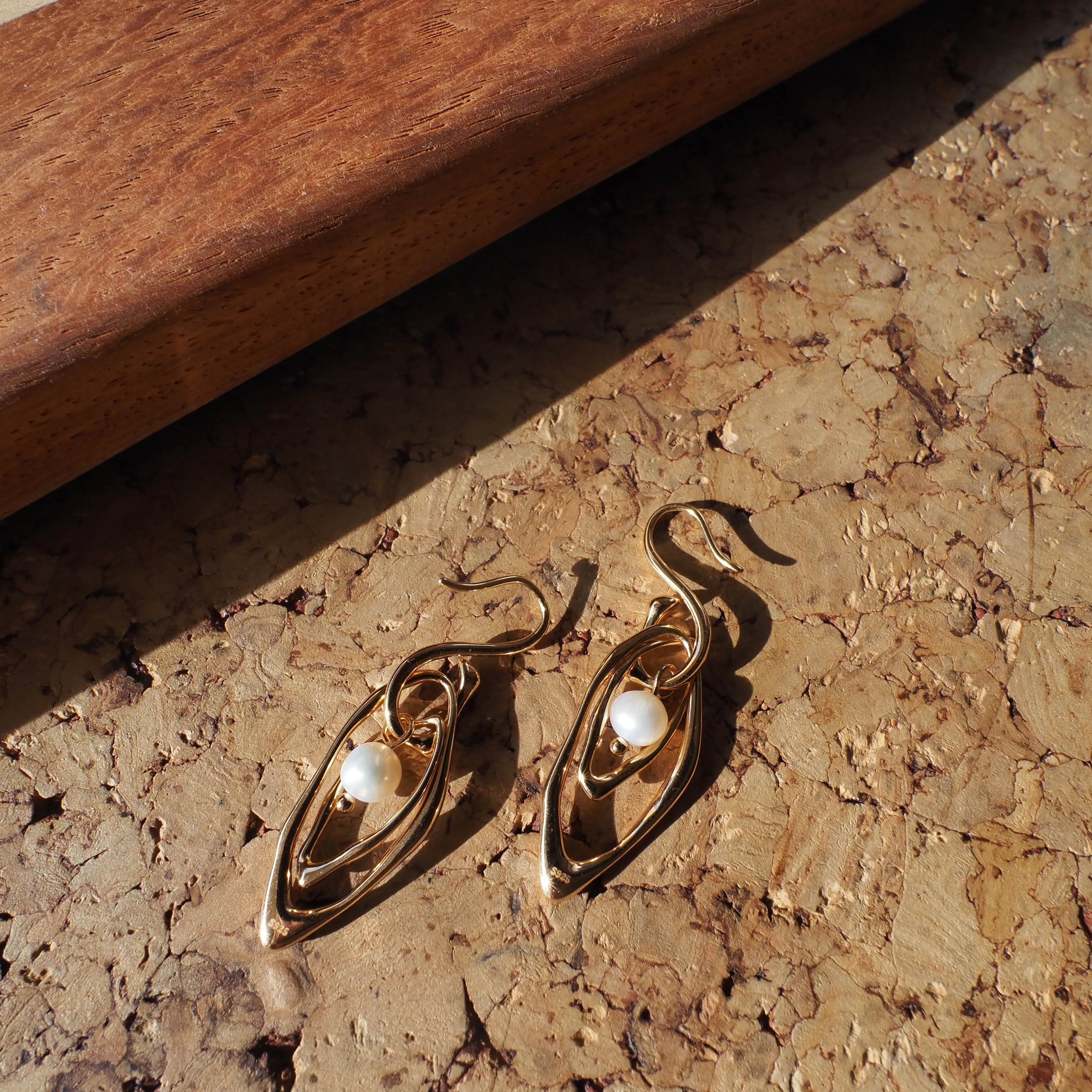Freshwater Pearl Drop Earrings in Sterling Silver Gold Plated