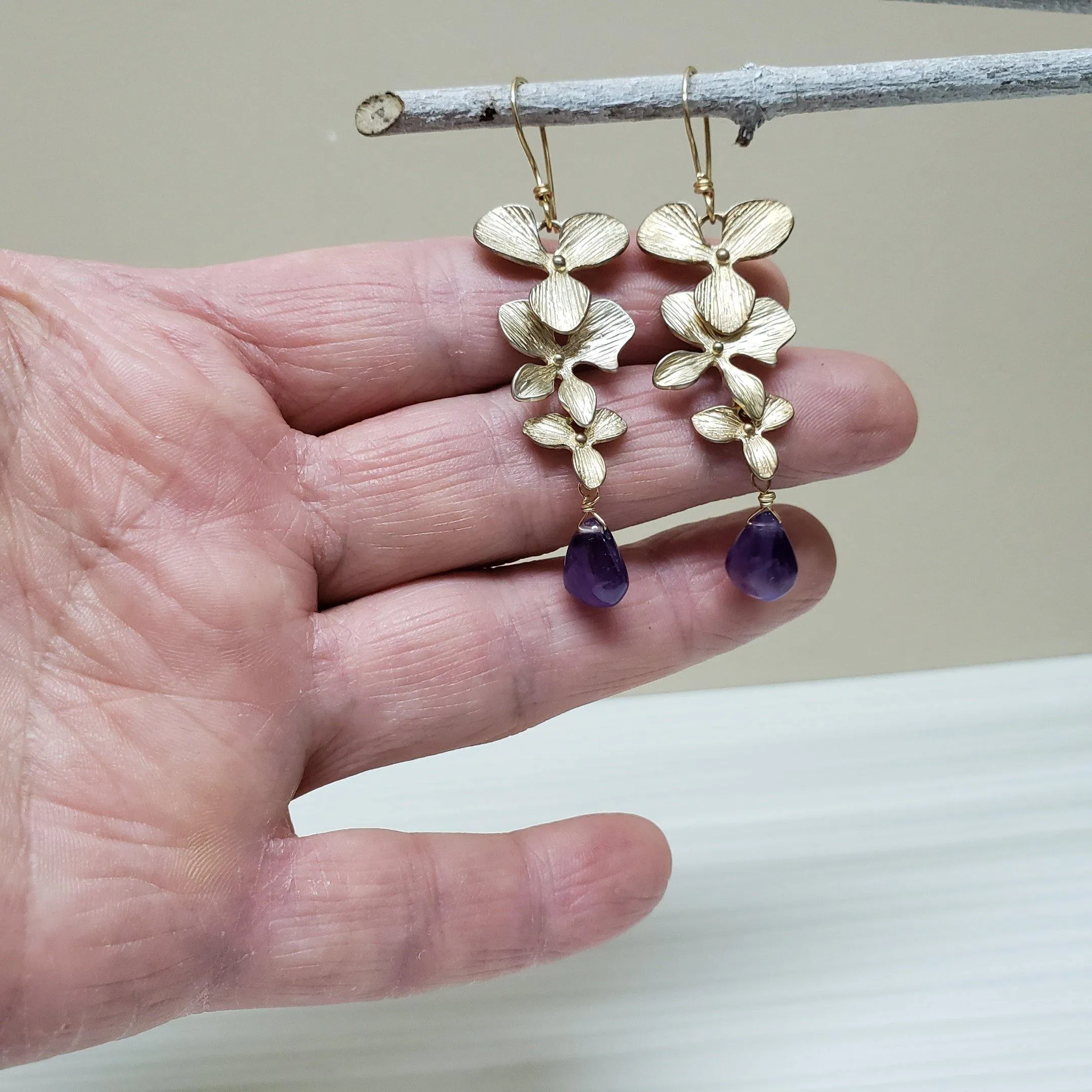 Gold floral amethyst drop earrings