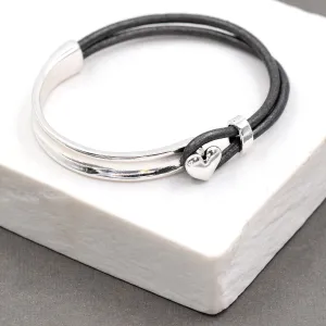 Grey leather bracelet with heart clasp