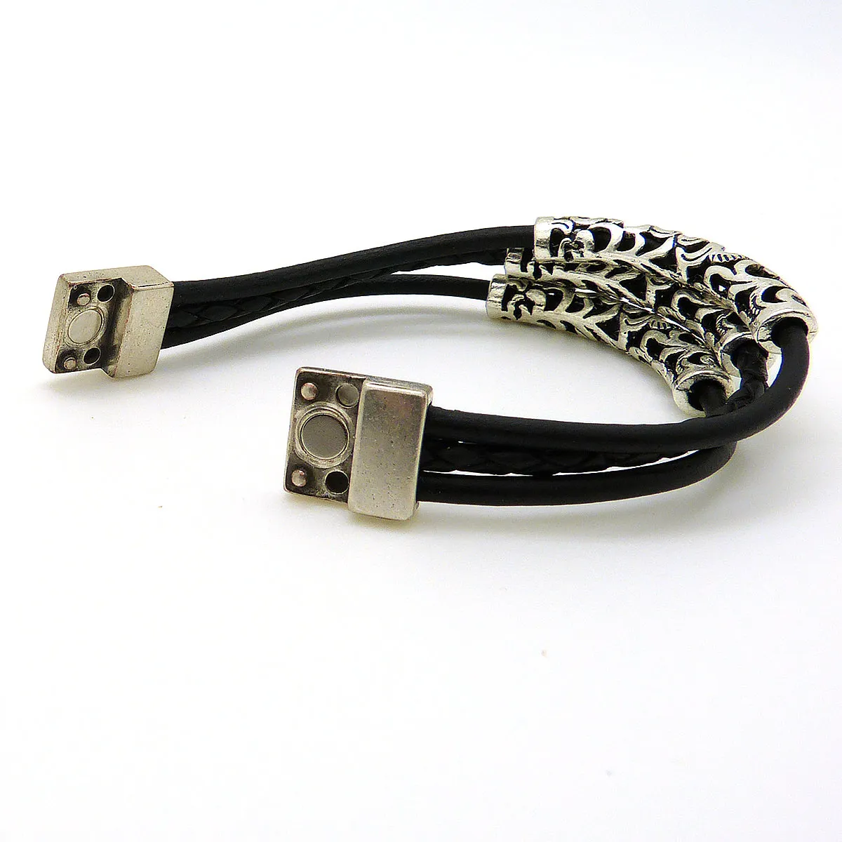 Lilly's Allure Triple Wrap Tibetan Silver Tube Bracelet Black W77 Wear with Uno de 50