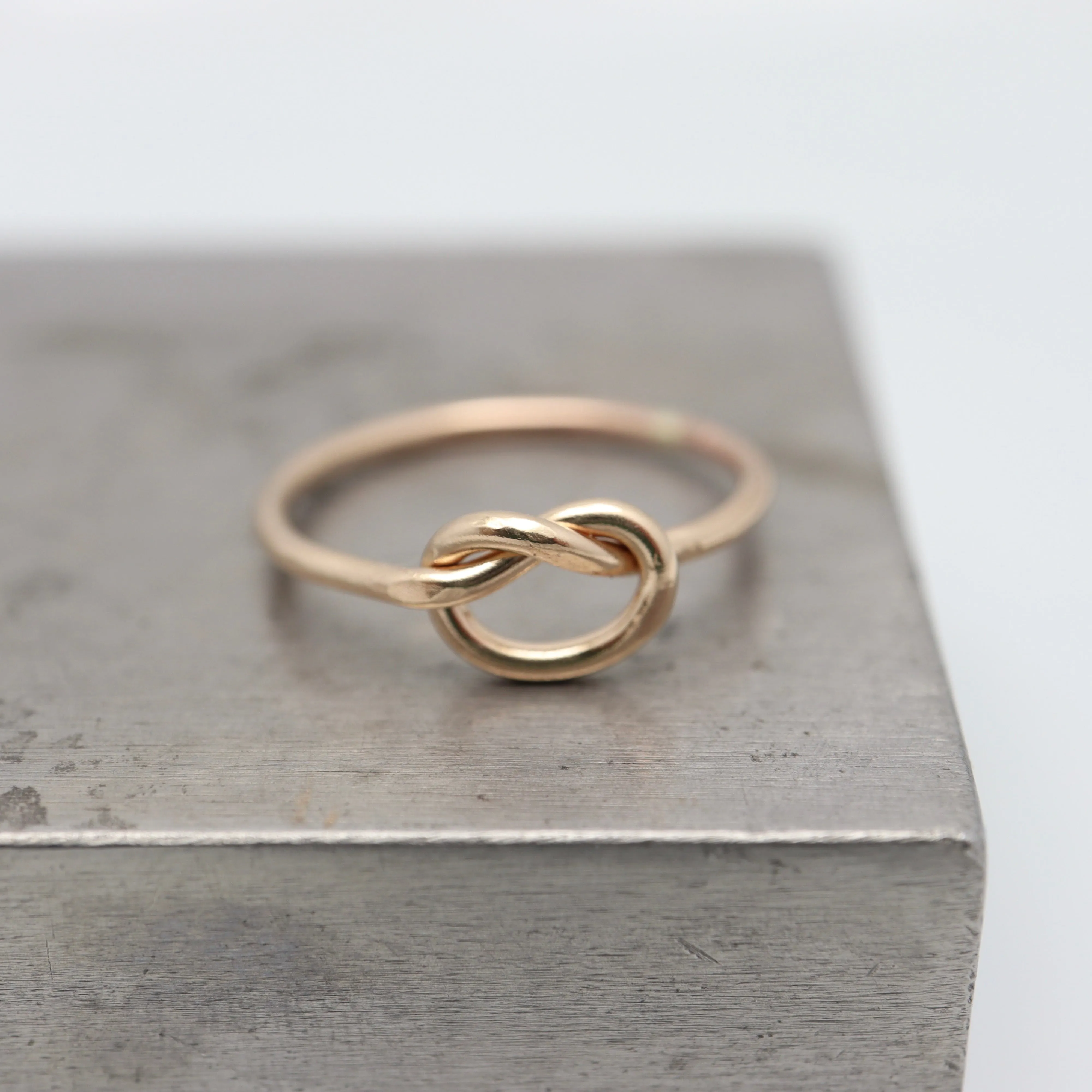 Love Knot Ring - 14 kt gold filled
