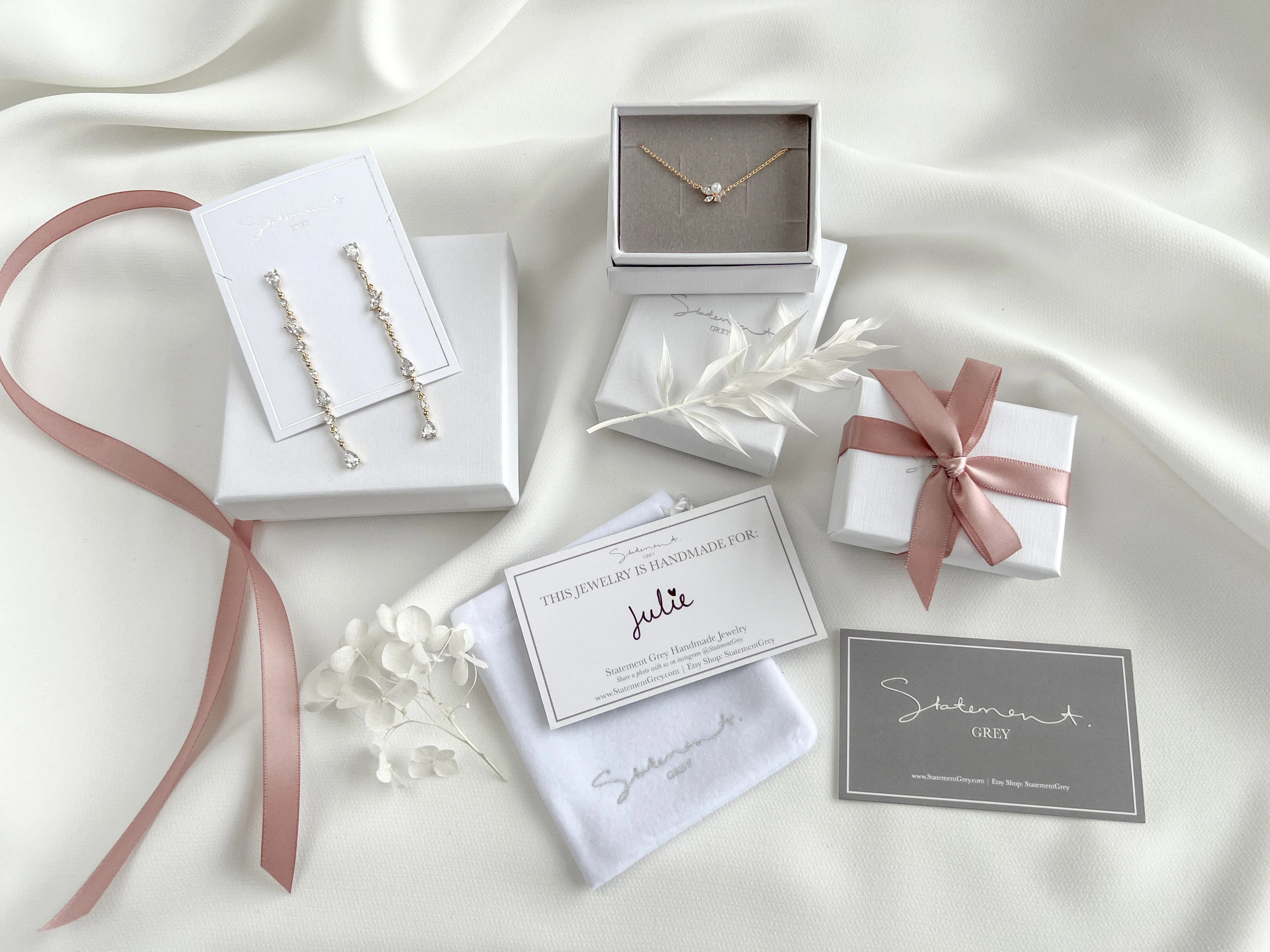 Lucia Ring