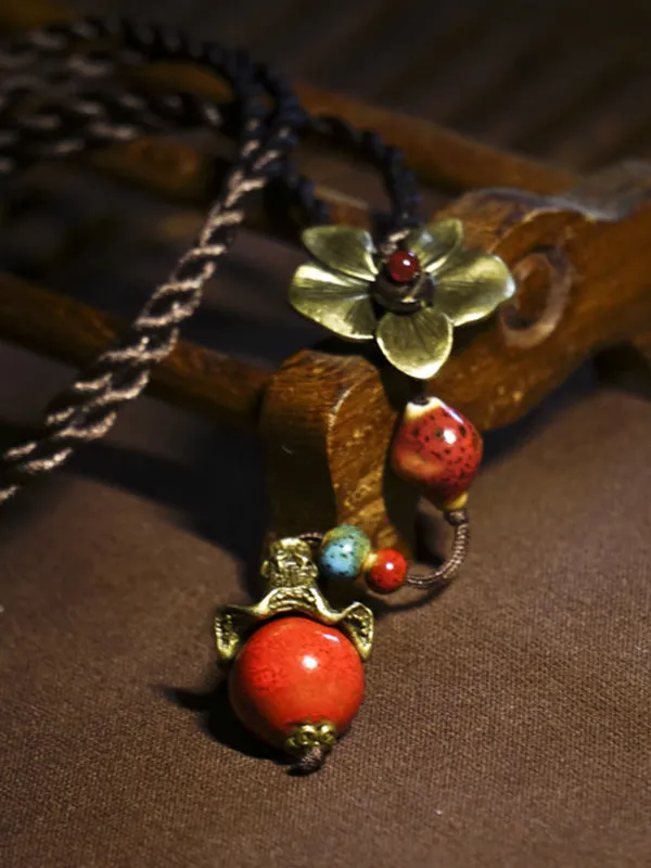 National Ceramic Beads Alloy Flower Necklace