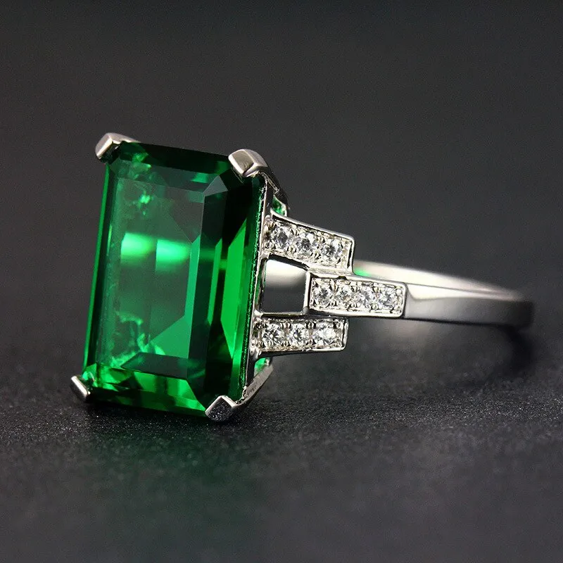 NEW ARRIVAL -  Elegant Designer Green rectangle cut AAA  Quality CZ Diamonds Luxury Rings