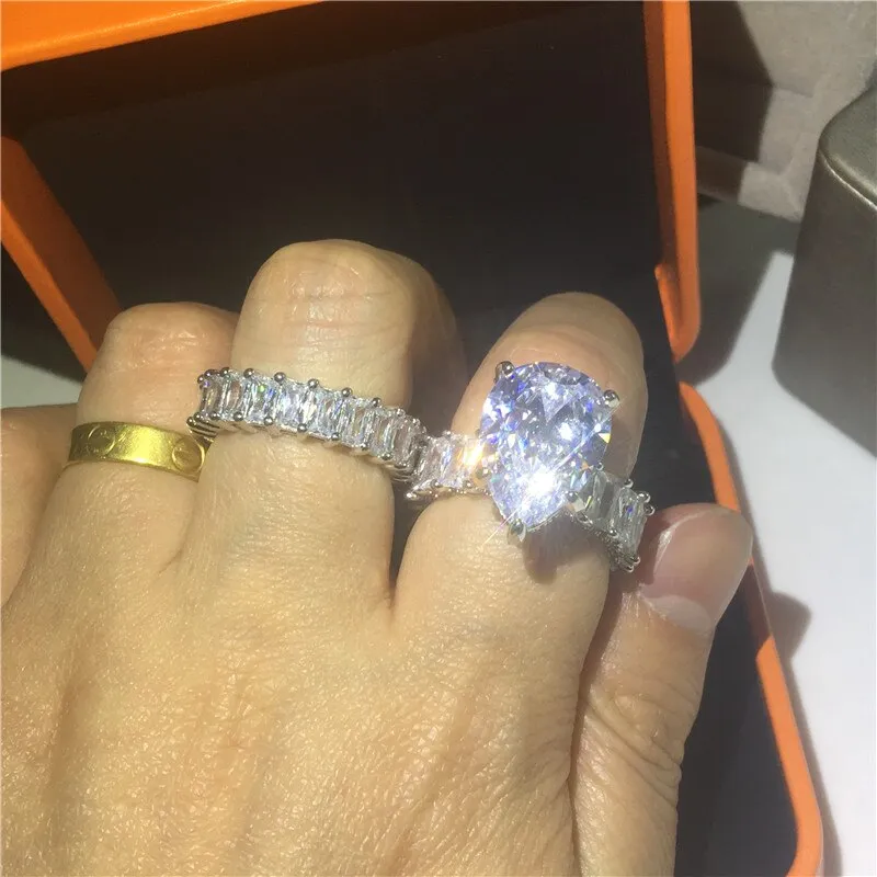 NEW Handmade Oval cut 8ct AAAA Quality Cubic Zirconia Diamonds Luxury Ring Set
