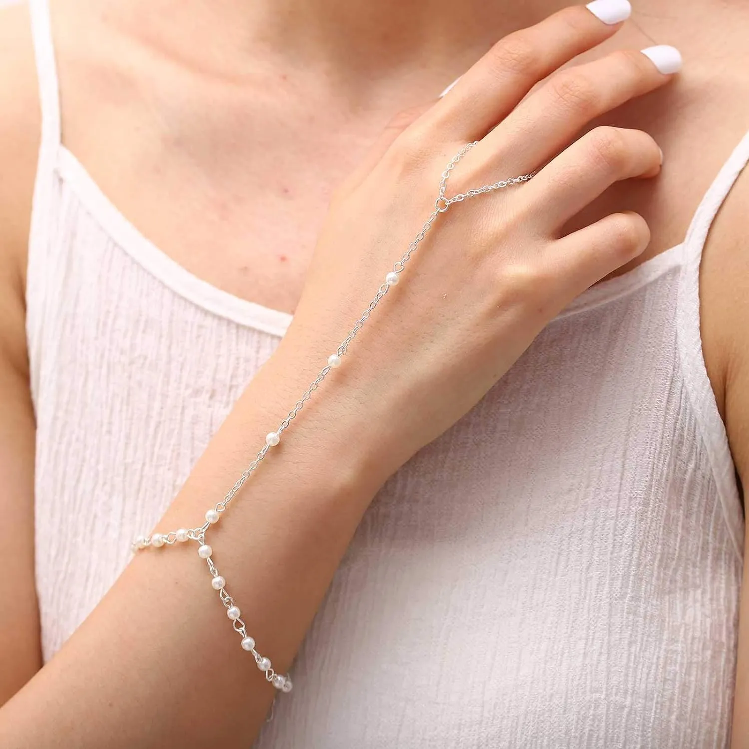 Pearl Hand Chain Bracelet Simple Finger Ring Bracelets Slave Link Chain Bracelet for Women
