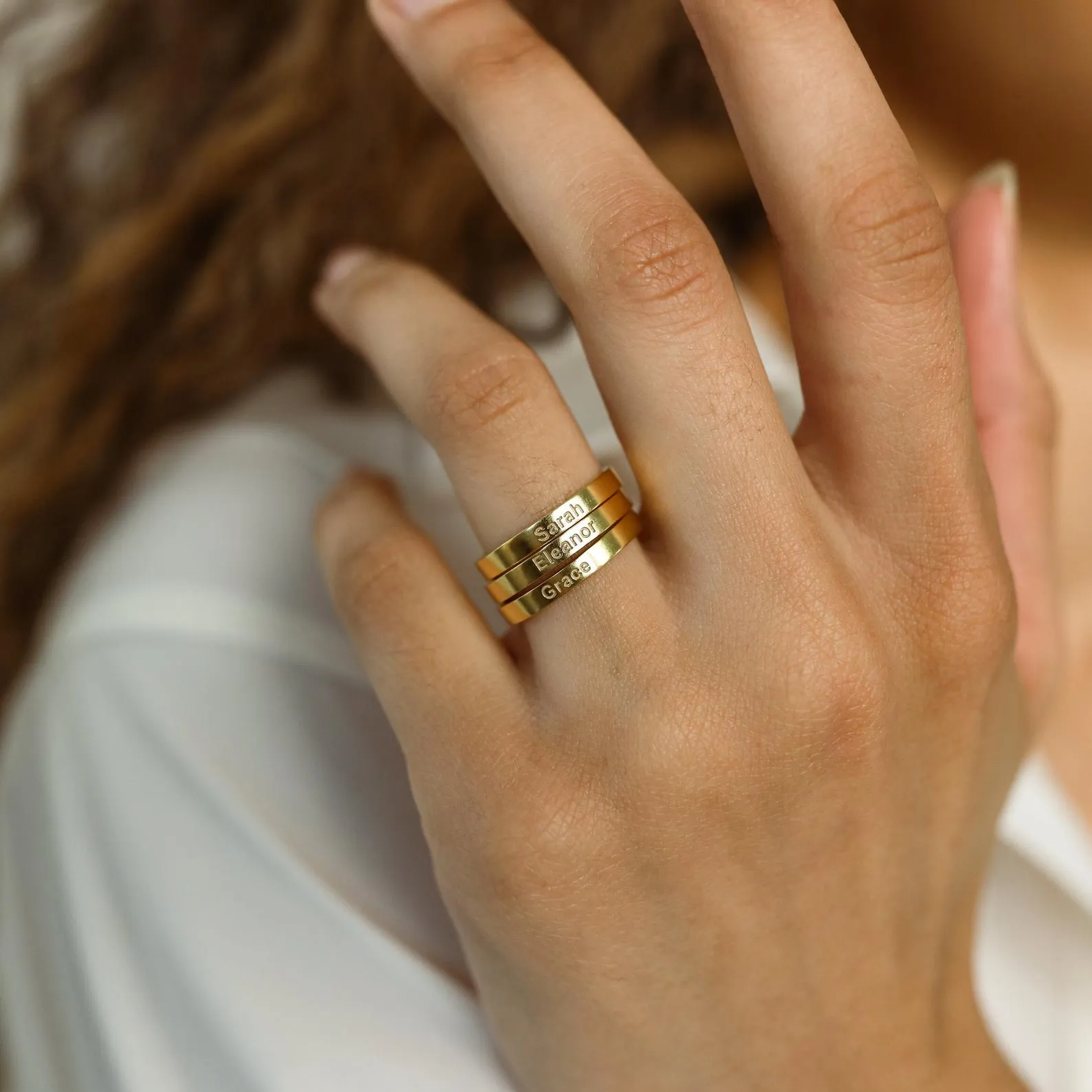 Personalized Custom Alice Thin Engraved Ring