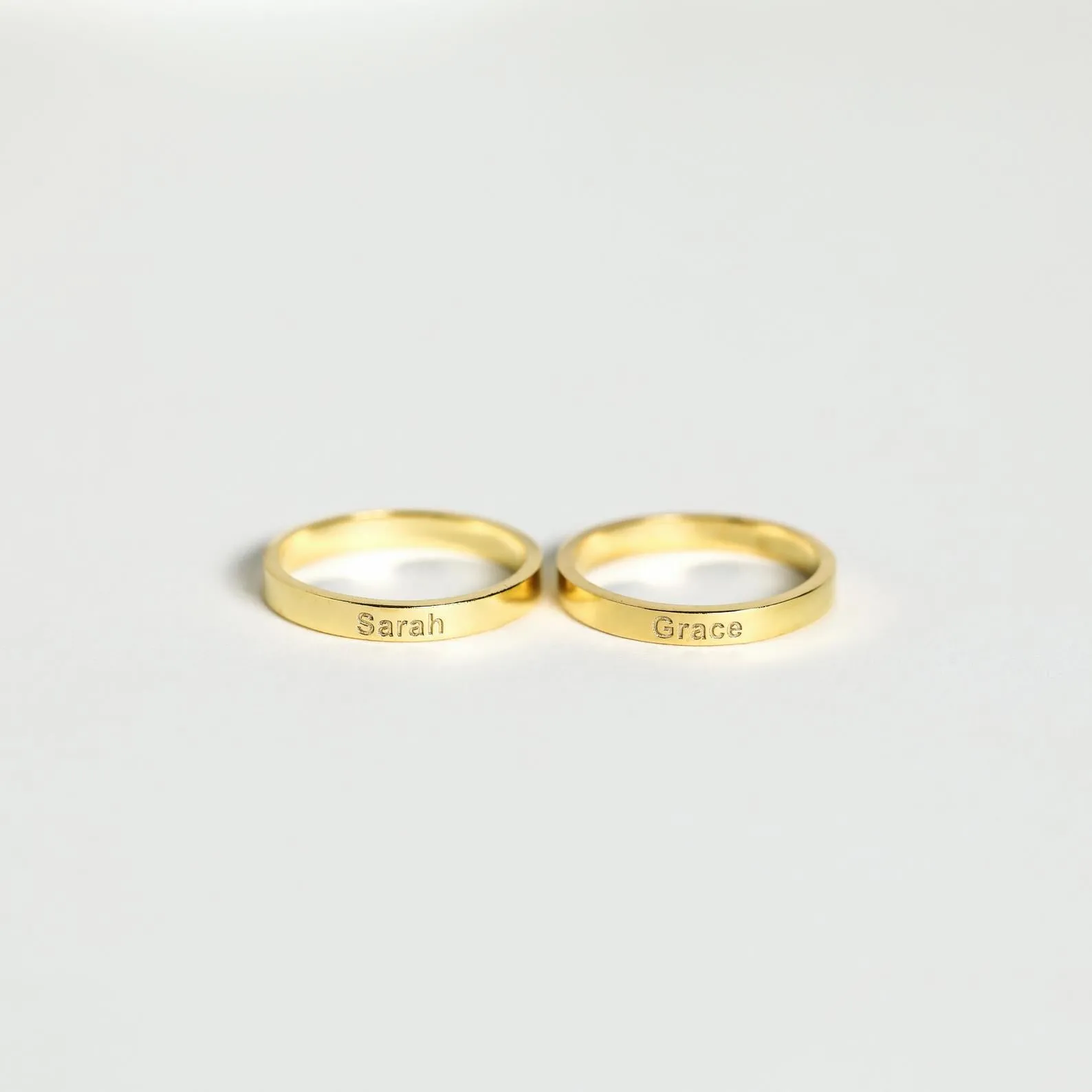 Personalized Custom Alice Thin Engraved Ring