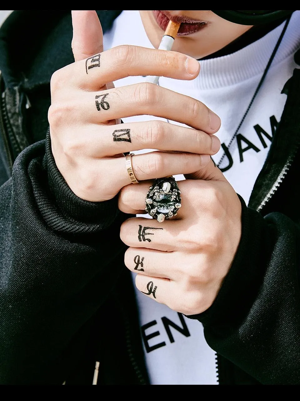 Punk Rock Claw Zircon Stone Evil Eyeball Skull Ring