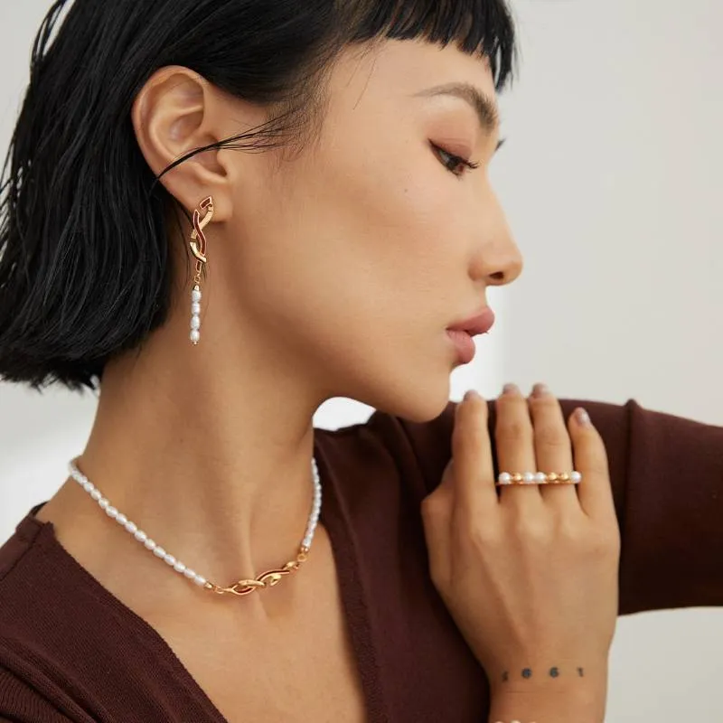 Ribbon Freshwater Pearl Choker in Gold Vermeil