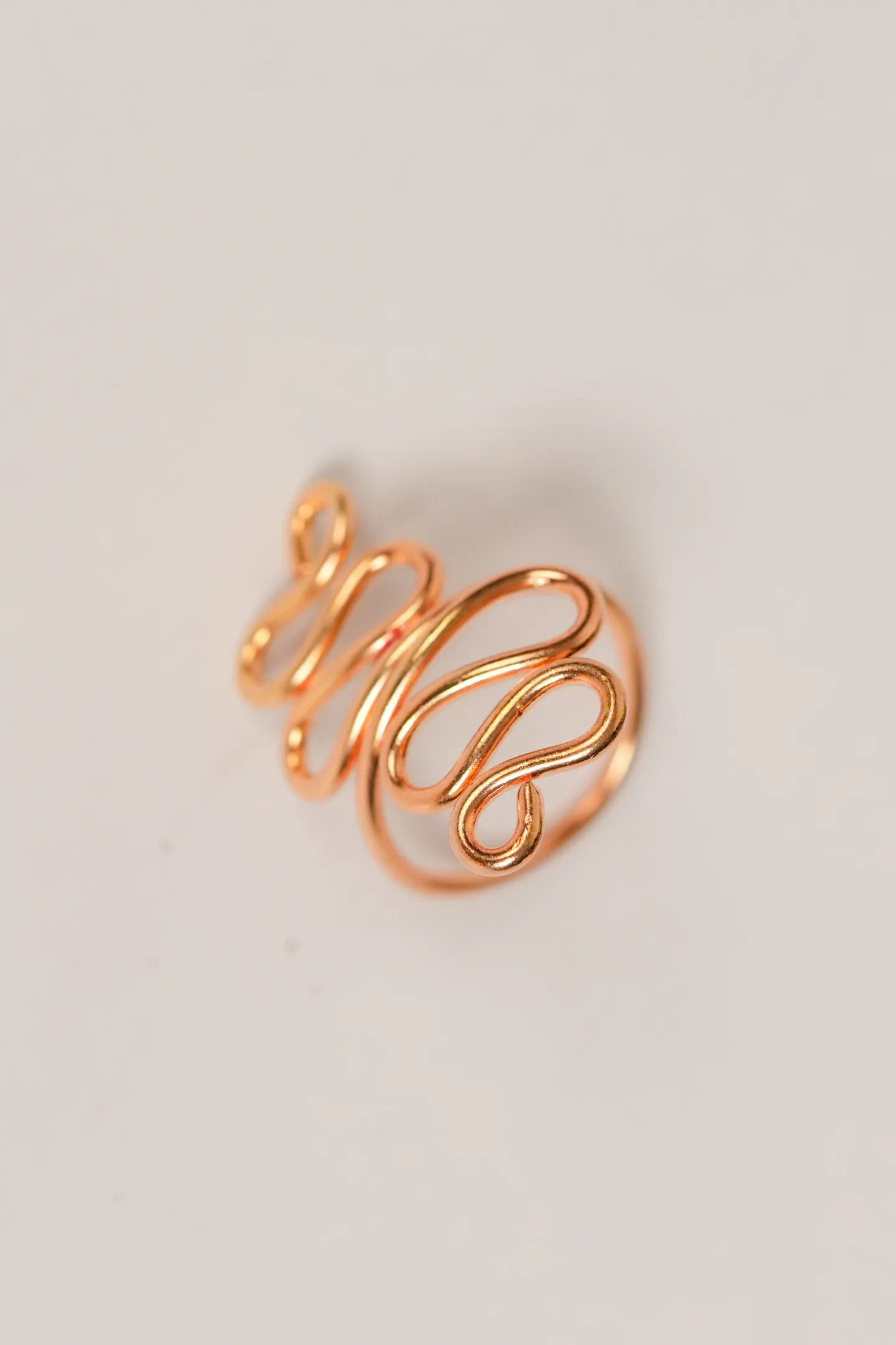 Rose-Gold Wave Design Adjustable Ring