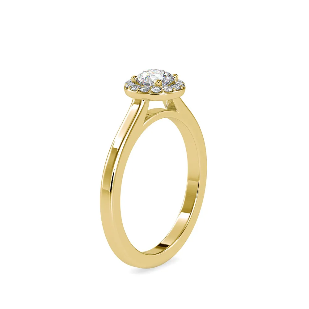 Round Brilliance Halo Diamond Ring