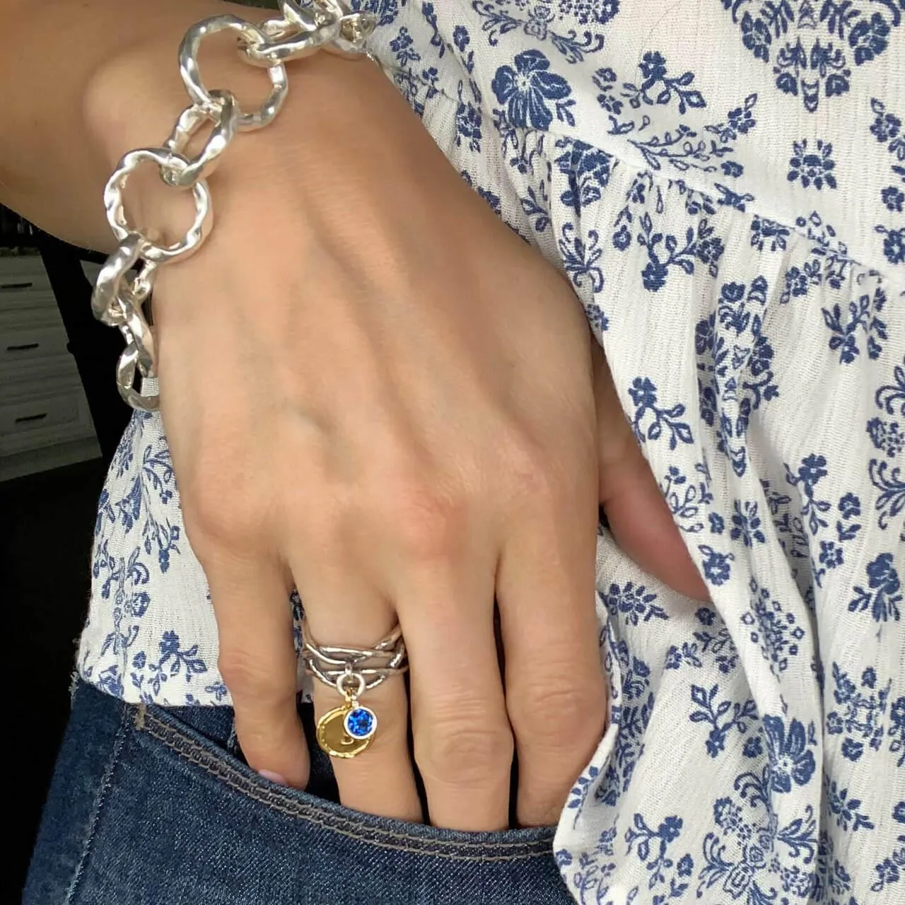 She Shines Ring