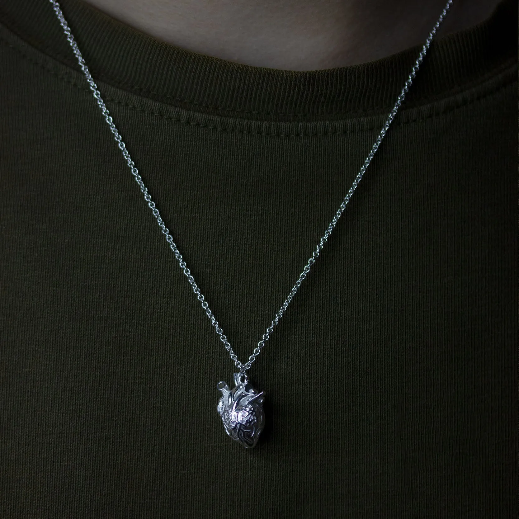Soul in the Depths Openable Anatomical Heart Pearl Skull Necklace