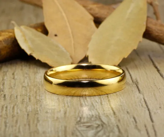 Special Custom Valentine's day Gifts for Couple, His & Hers Mens Womens Matching 18K Gold Wedding Bands Titanium Anniversary Rings Rings Set