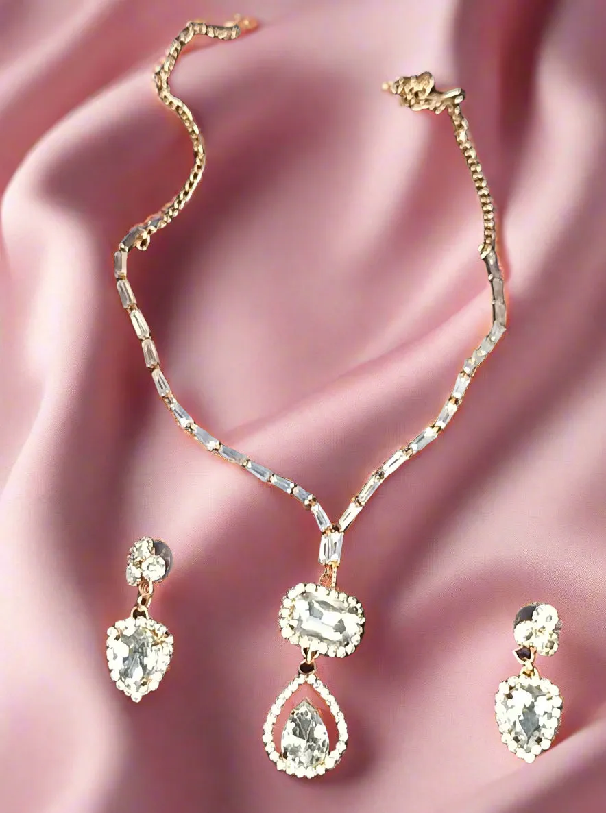 Stylish Big stone Chain set