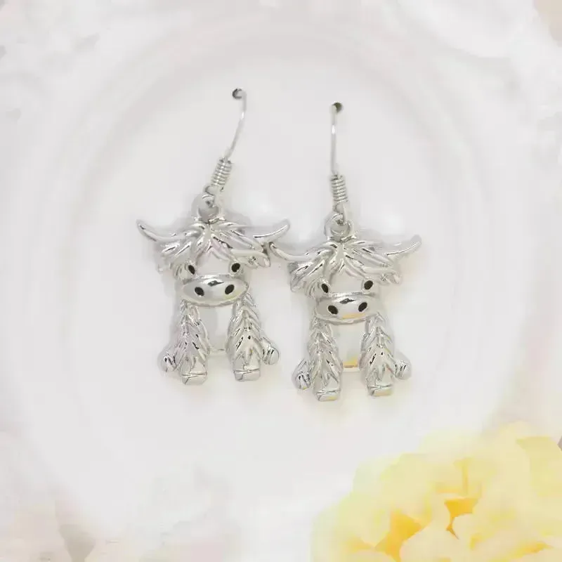 Stylish Yak Dangle Earrings