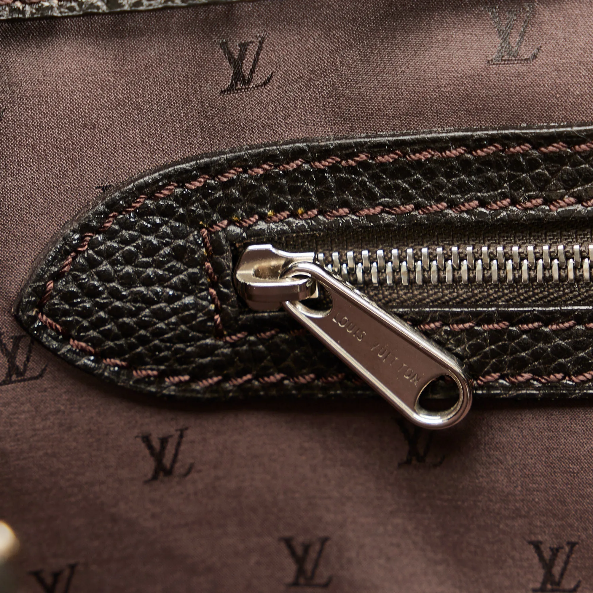 Trendy Inspired Louis Vuitton Innsbruck Cabas Brown Suede