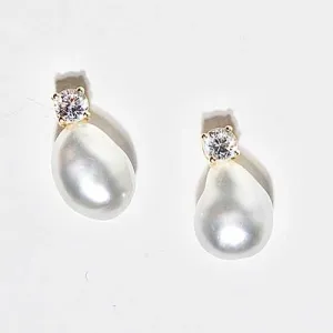 Unique Natural Beauty White South Sea Keshi Pearl Stud Earrings 7mm-9mm