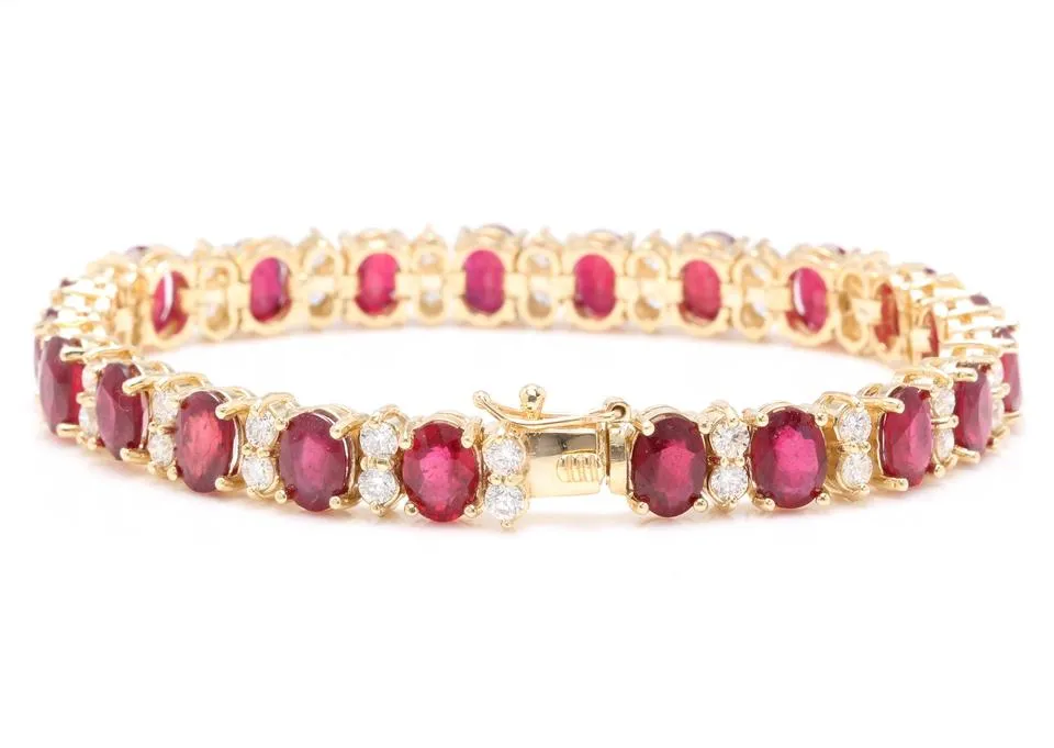 Very Beautiful 29.80 Carats Ruby & Natural Diamond 14K Solid Yellow Gold Bracelet