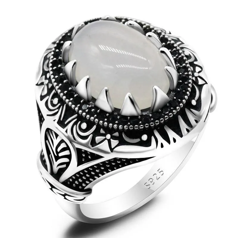 Vintage Natural Agate Silver Black Zircon Ring