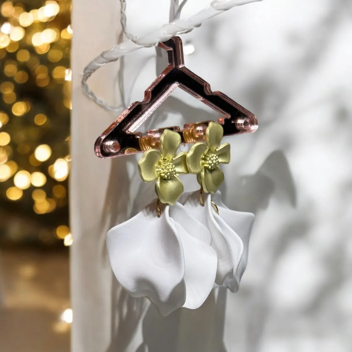 White - flower earrings | dangle petals baroque earrings | unique golden floral earrings | bridal party wedding earrings
