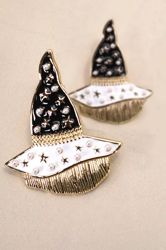 Witch Hat Pearl Star Earrings