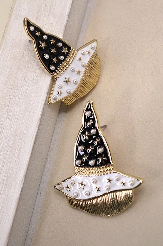 Witch Hat Pearl Star Earrings